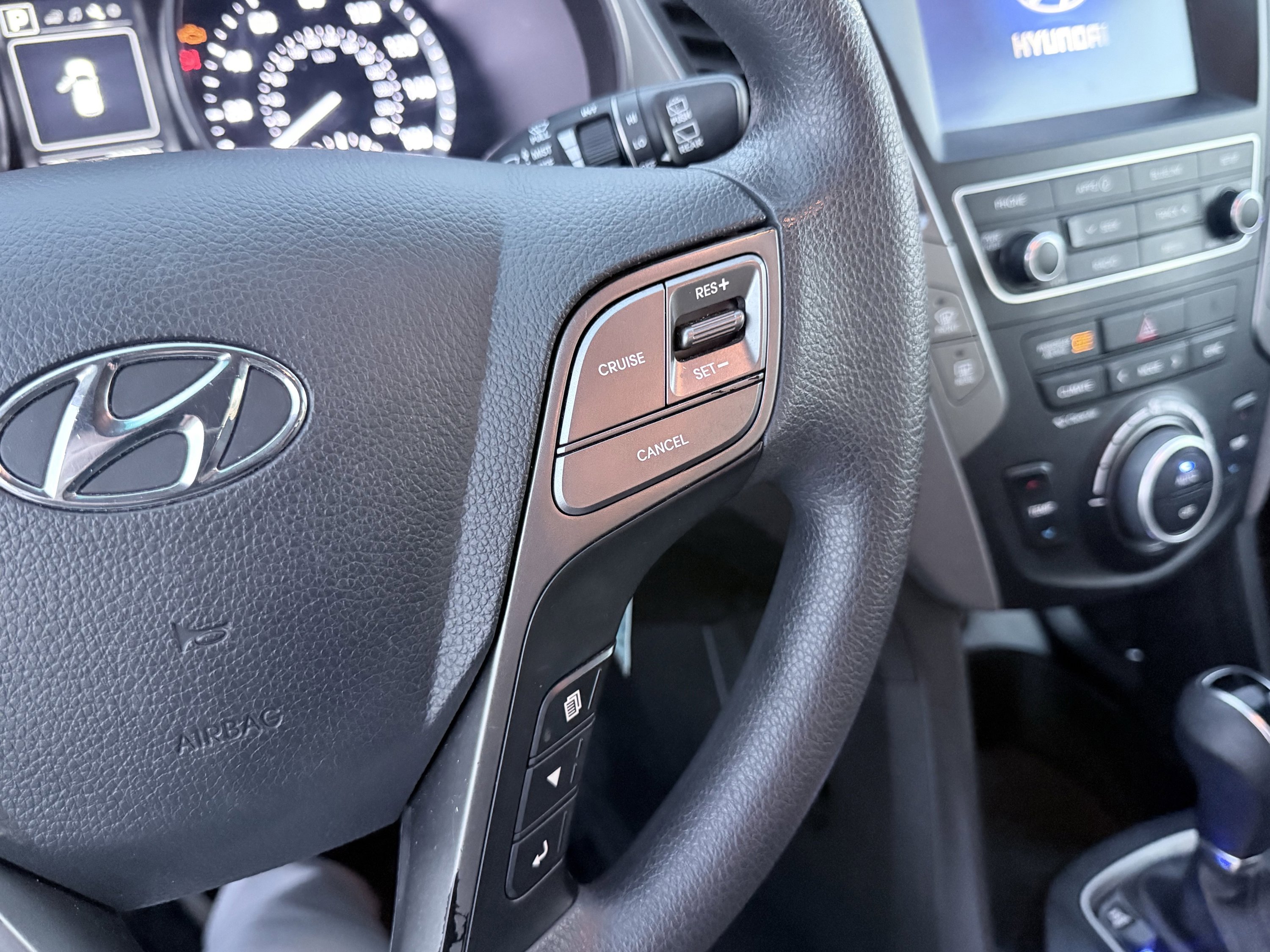 Used 2017 Hyundai Santa Fe Sport FWD image 54