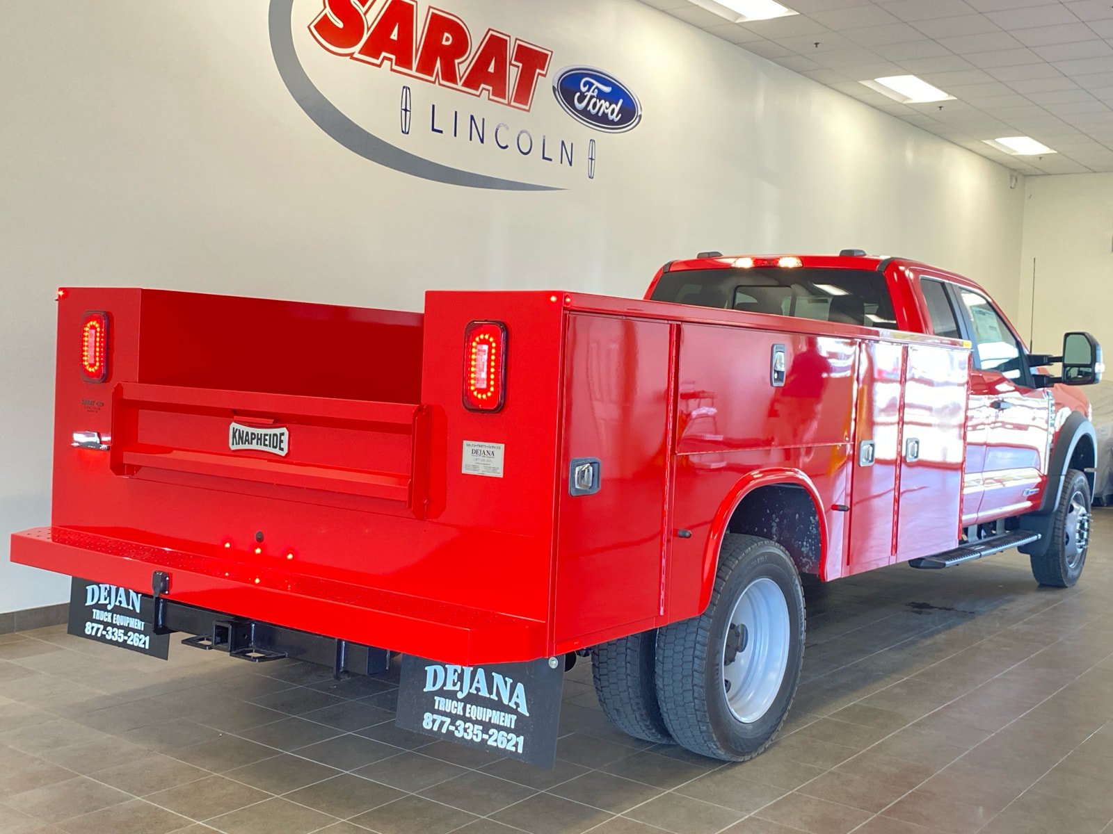 New 2026 Ford F550 4x4 Supercab Super Duty image 9