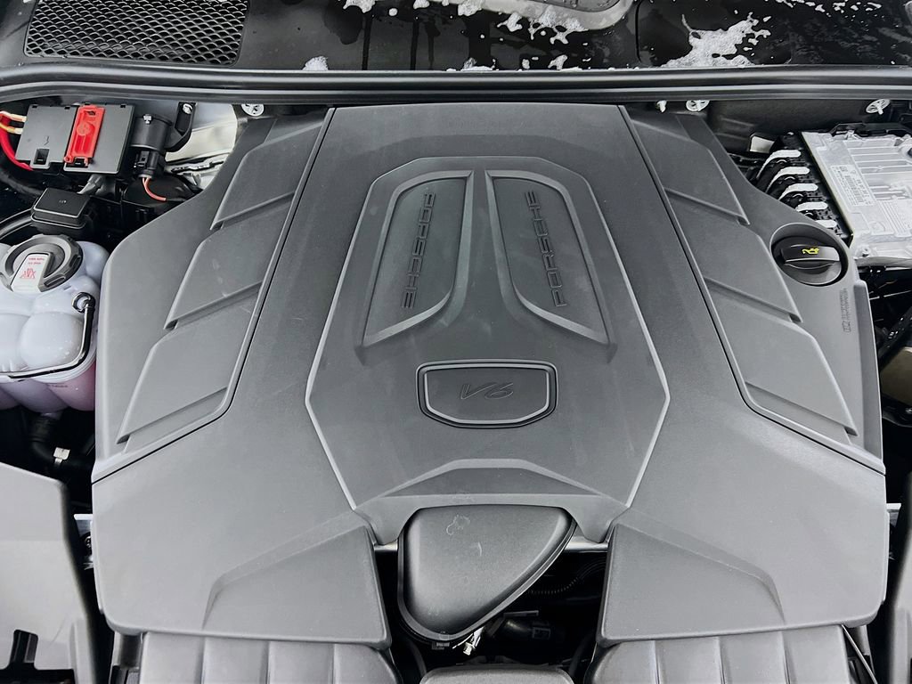 New 2026 Porsche Cayenne image 32