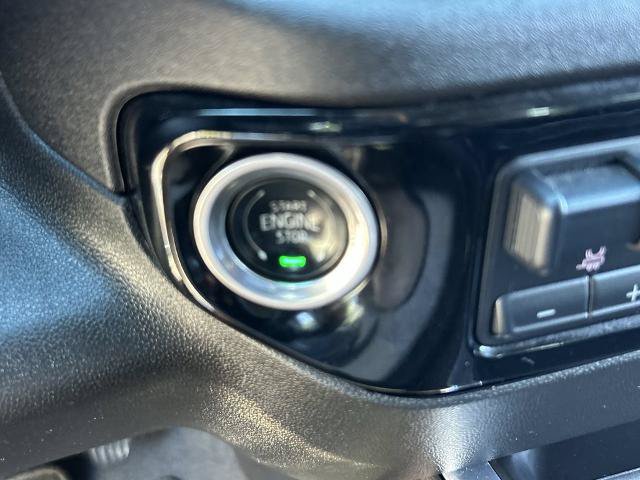 Used 2024 GMC Sierra 2500 SLT w/ SLT Premium Package AWD/4WD image 13