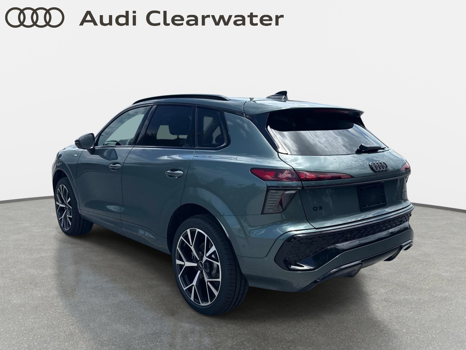 New 2026 Audi Q3 quattro 2.0T AWD/4WD image 3