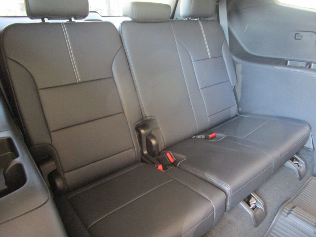 New 2027 GMC Acadia Elevation w/ Black Edition FWD image 14