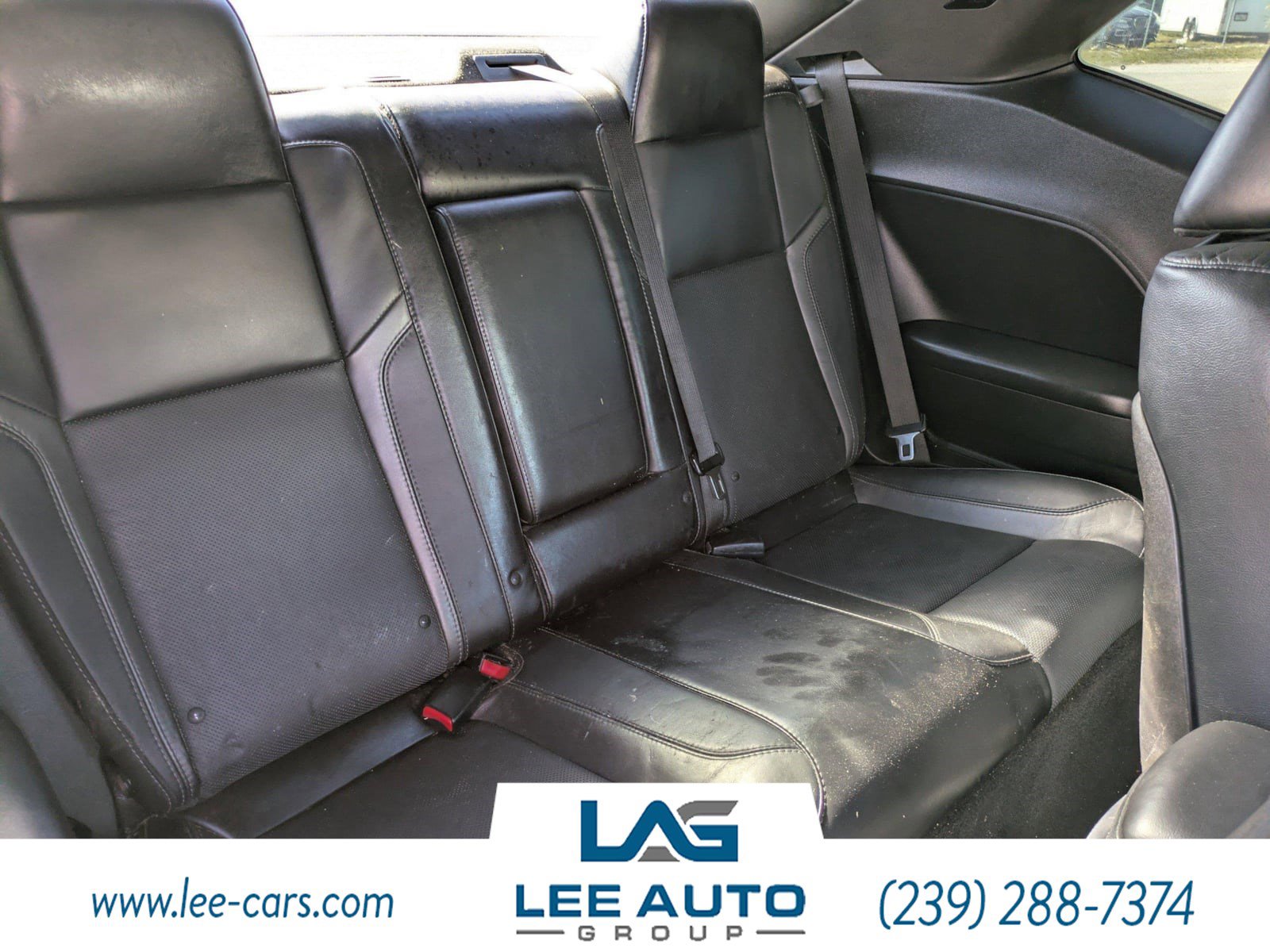 Used 2015 Dodge Challenger SXT Plus w/ Driver Convenience Group image 9