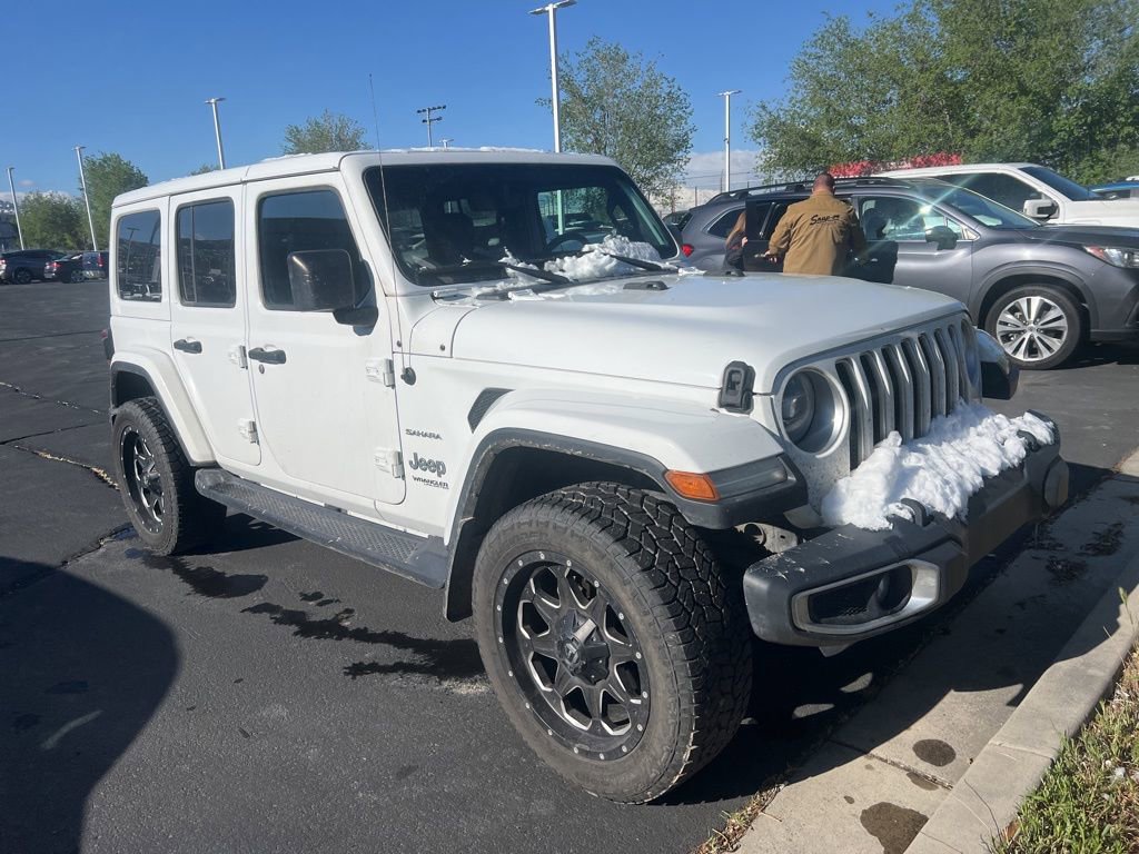 Used 2018 Jeep Wrangler Unlimited Sahara w/ Uconnect 4C Nav & Sound Group image 2