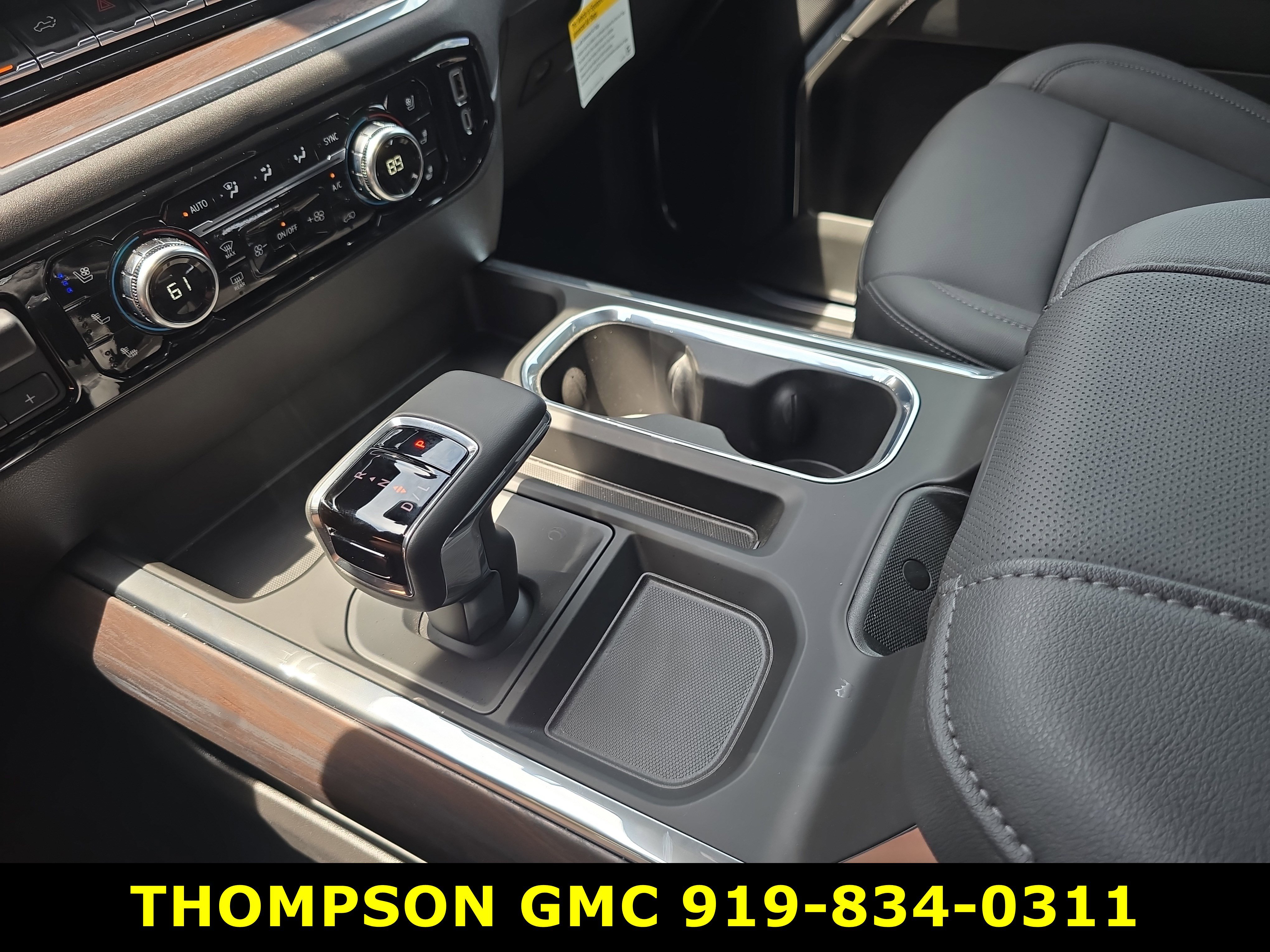 New 2024 GMC Sierra 1500 SLT w/ SLT Premium Package image 28