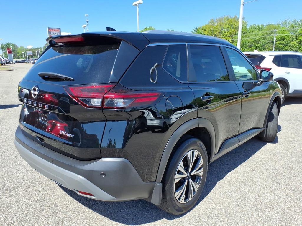 Certified 2023 Nissan Rogue SV w/ SV Premium B Package AWD/4WD image 16