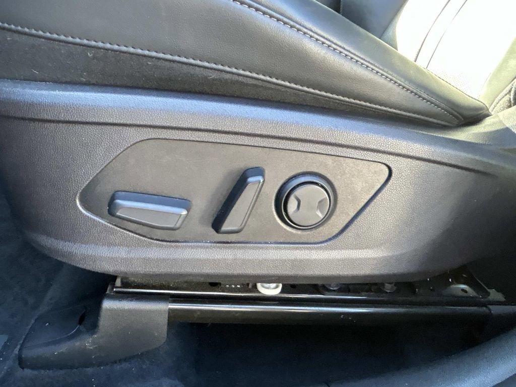 Certified 2022 Kia Sorento SX image 20