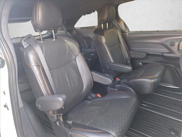 Certified 2024 Toyota Sienna XSE w/ XSE Premium Package image 18