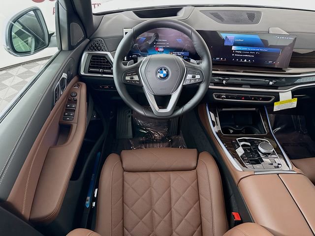 Used 2026 BMW X5 xDrive50e AWD/4WD image 24