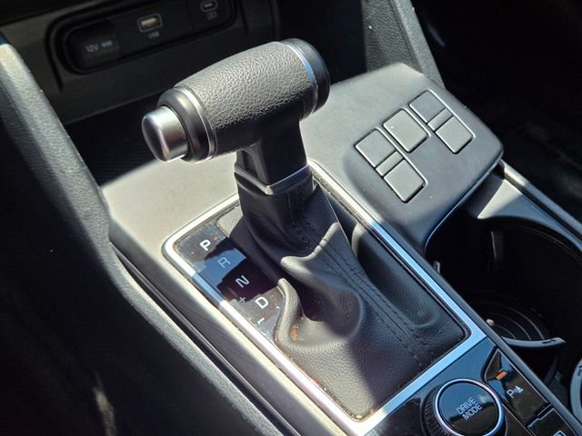 Used 2025 Kia Sportage LX FWD image 30