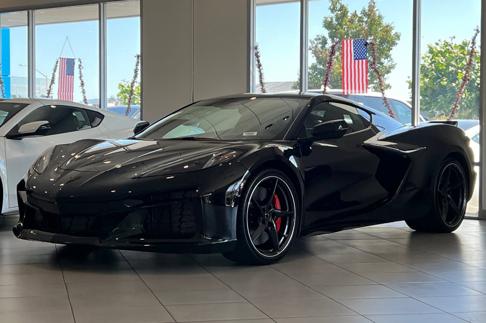 New 2025 Chevrolet Corvette E-Ray w/ Stealth Interior Trim Package image 8