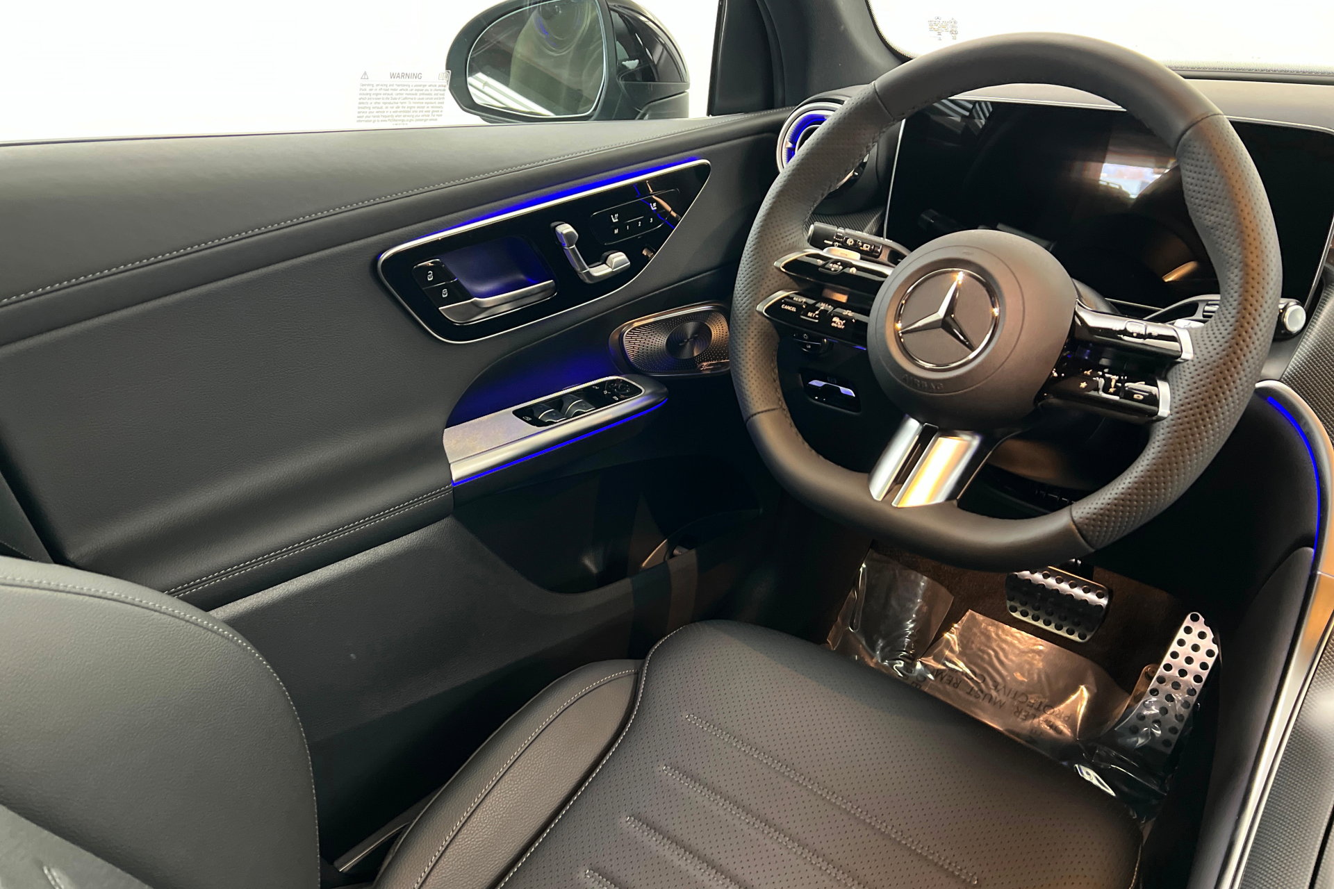 New 2026 Mercedes-Benz GLC 300 4MATIC image 11
