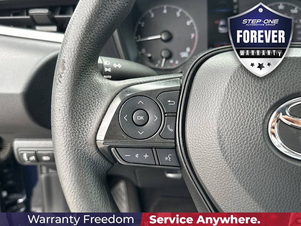 Used 2024 Toyota Corolla LE w/ LE Convenience Package FWD image 20