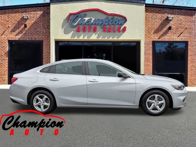 Used 2018 Chevrolet Malibu LS FWD image 3