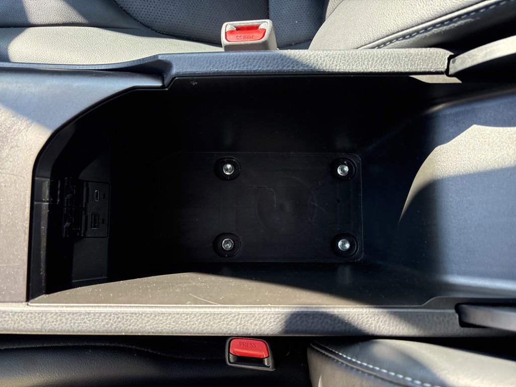 Used 2023 Toyota Camry XSE image 35