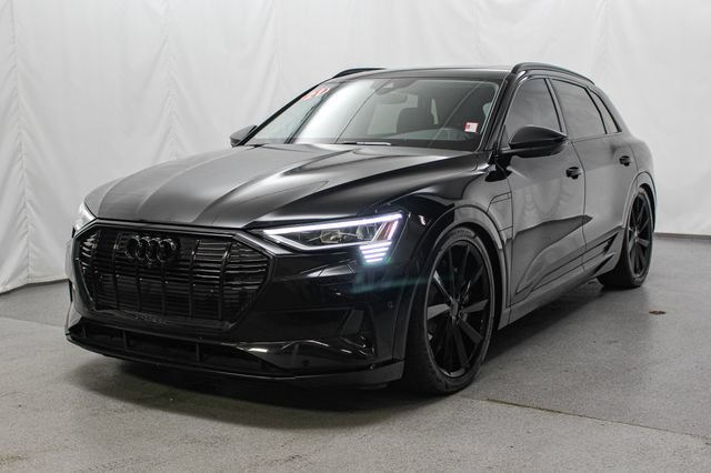 Used 2021 Audi e-tron Premium w/ Convenience Plus Package AWD/4WD image 5