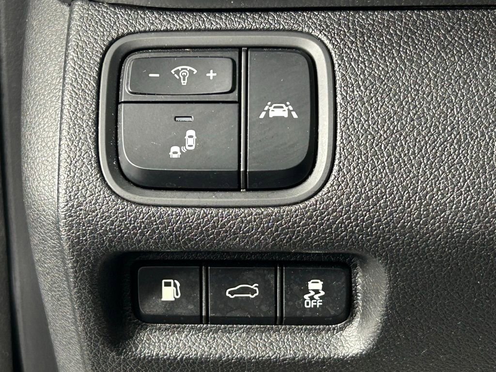 Used 2019 Kia Optima LX FWD image 25