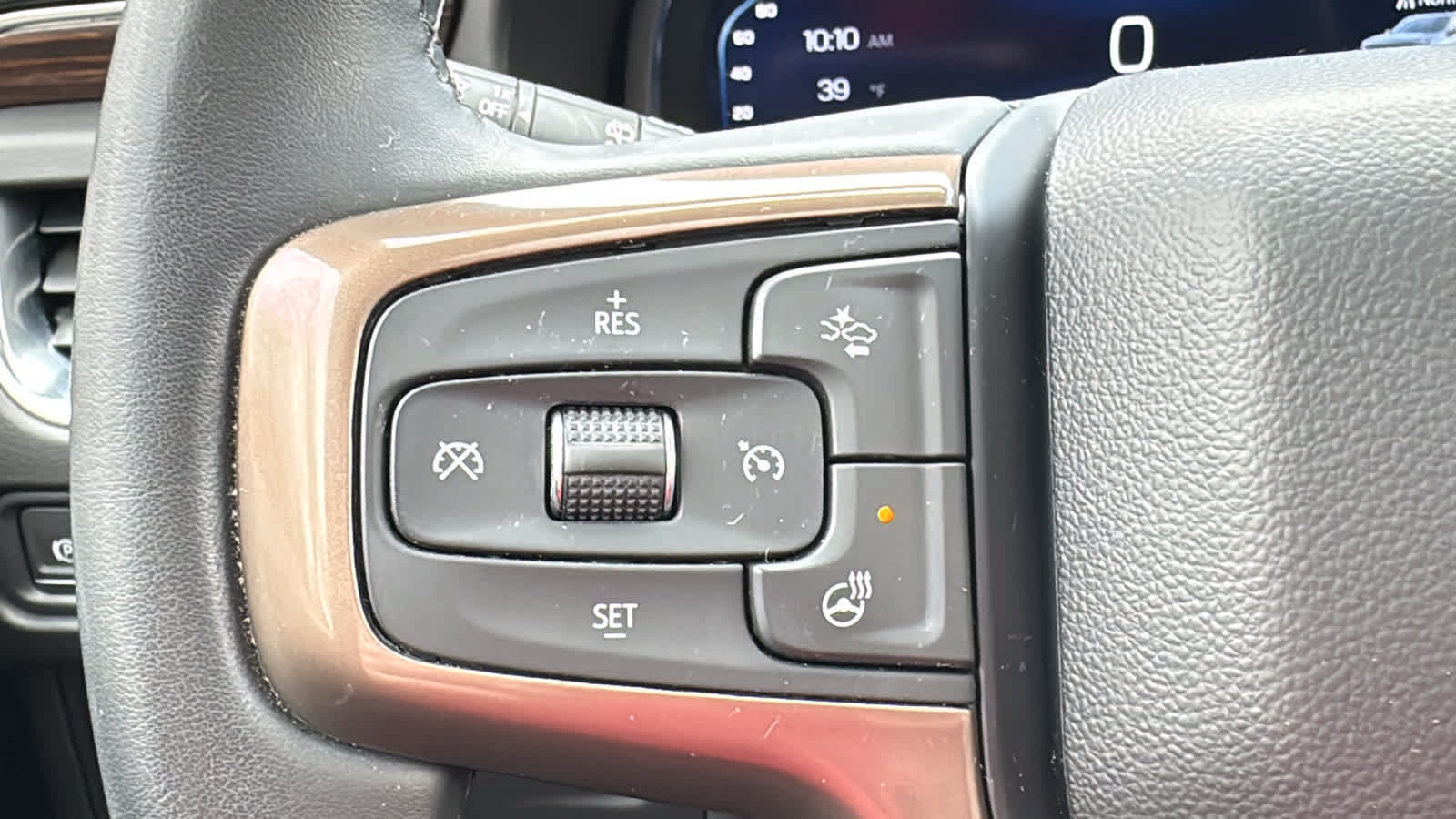 Certified 2023 Chevrolet Suburban High Country AWD/4WD image 10