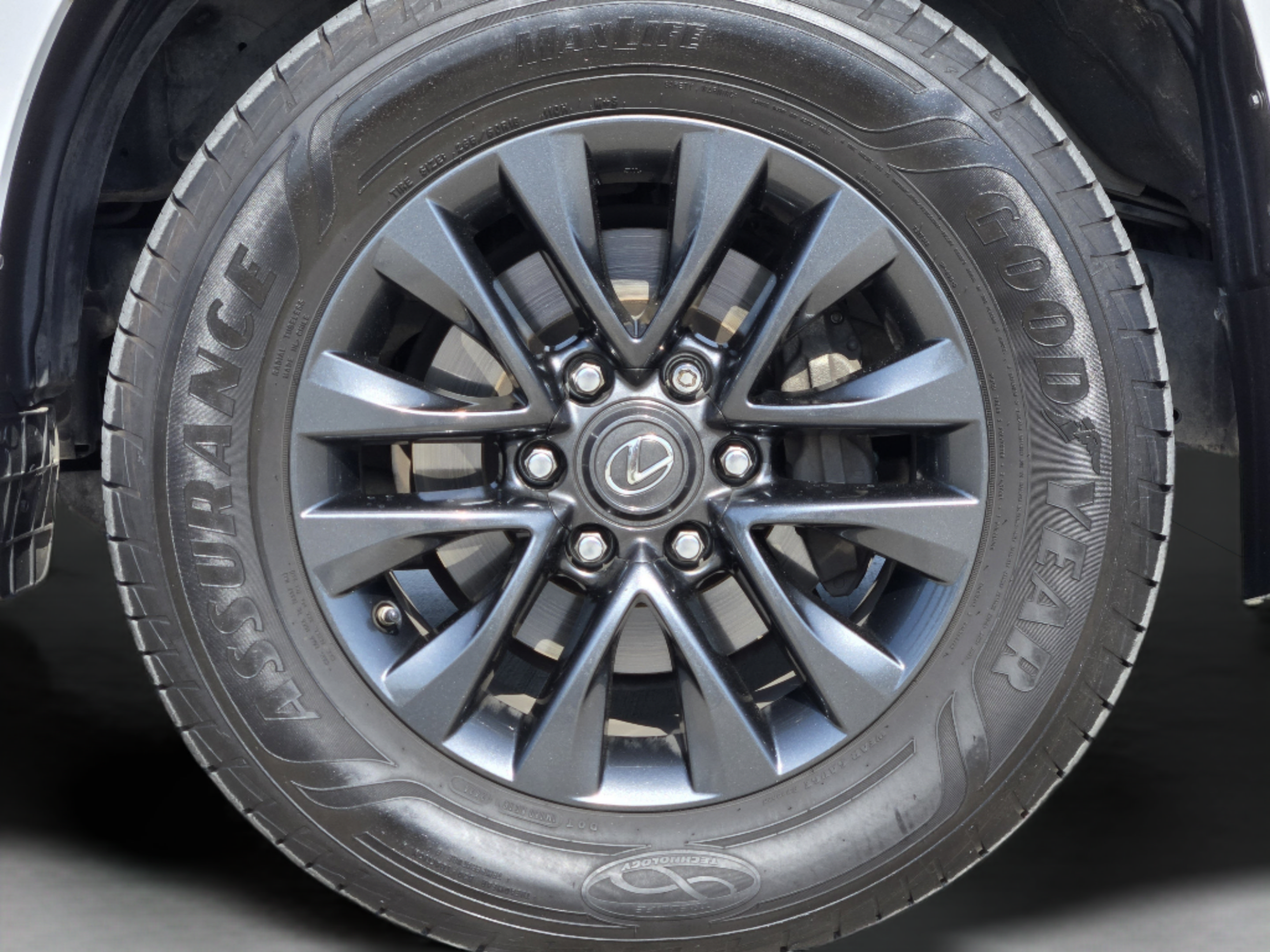 Used 2021 Lexus GX 460 Premium w/ Premium Package AWD/4WD image 37