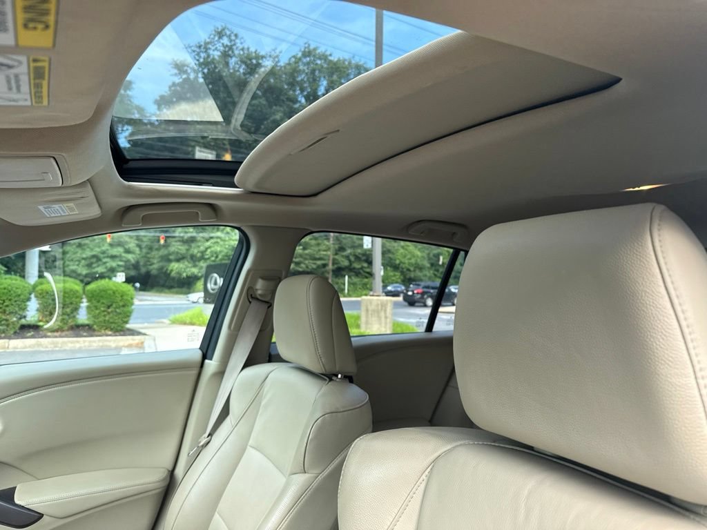 Used 2015 Acura RDX FWD w/ Technology Package image 12