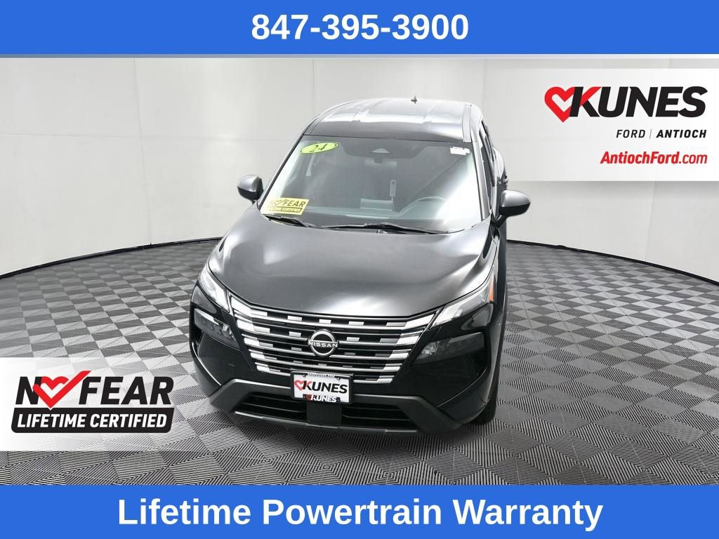 Used 2024 Nissan Rogue S image 12