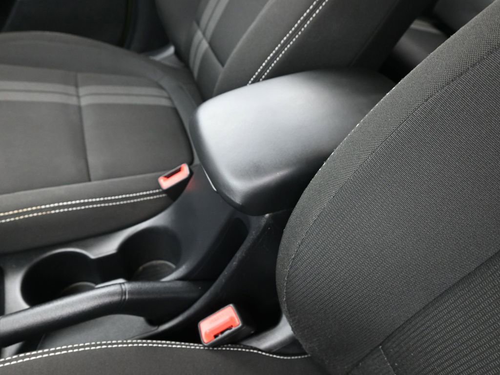 Certified 2024 Hyundai Venue SEL image 17