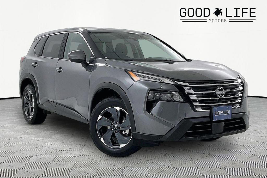 Used 2025 Nissan Rogue SV image 1
