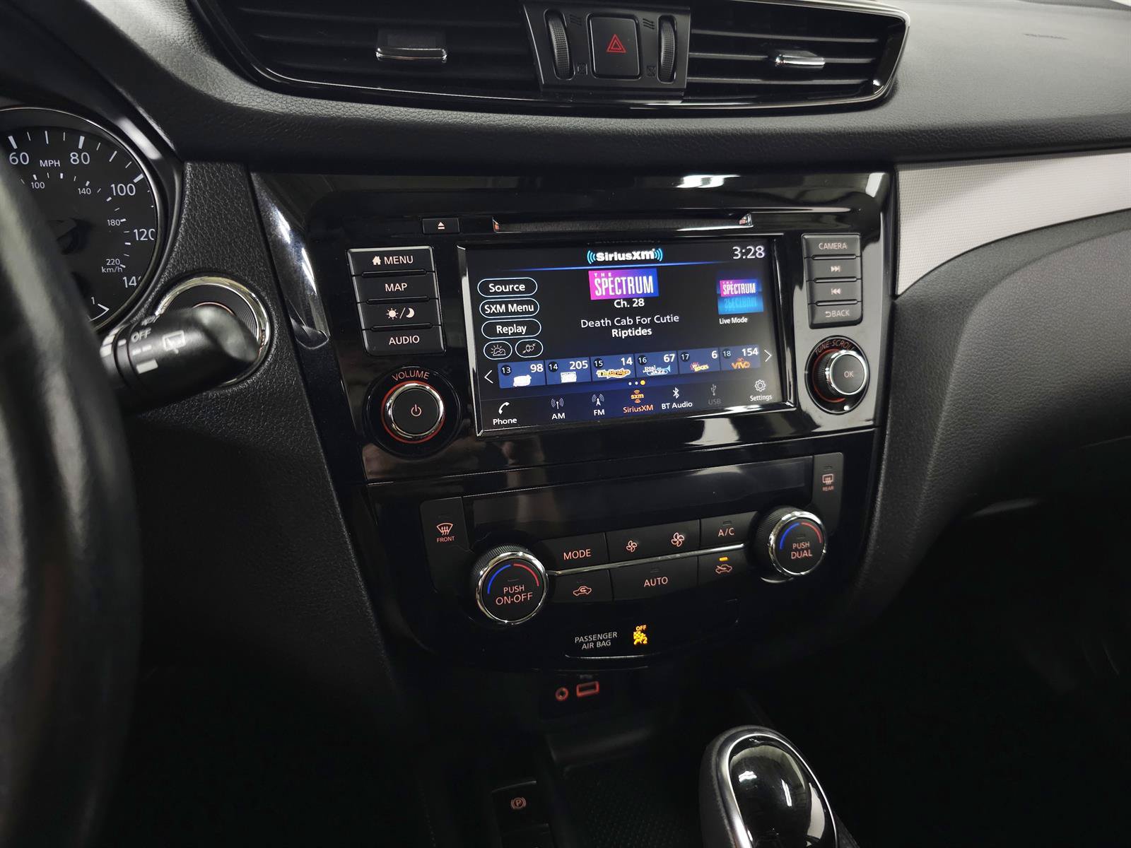 Used 2020 Nissan Rogue Sport SL w/ Premium Package AWD/4WD image 23