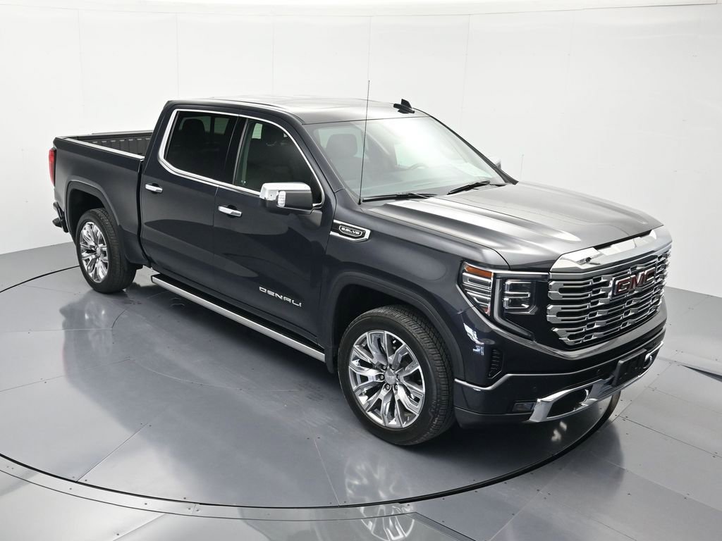 Used 2023 GMC Sierra 1500 Denali w/ Denali Reserve Package AWD/4WD image 33