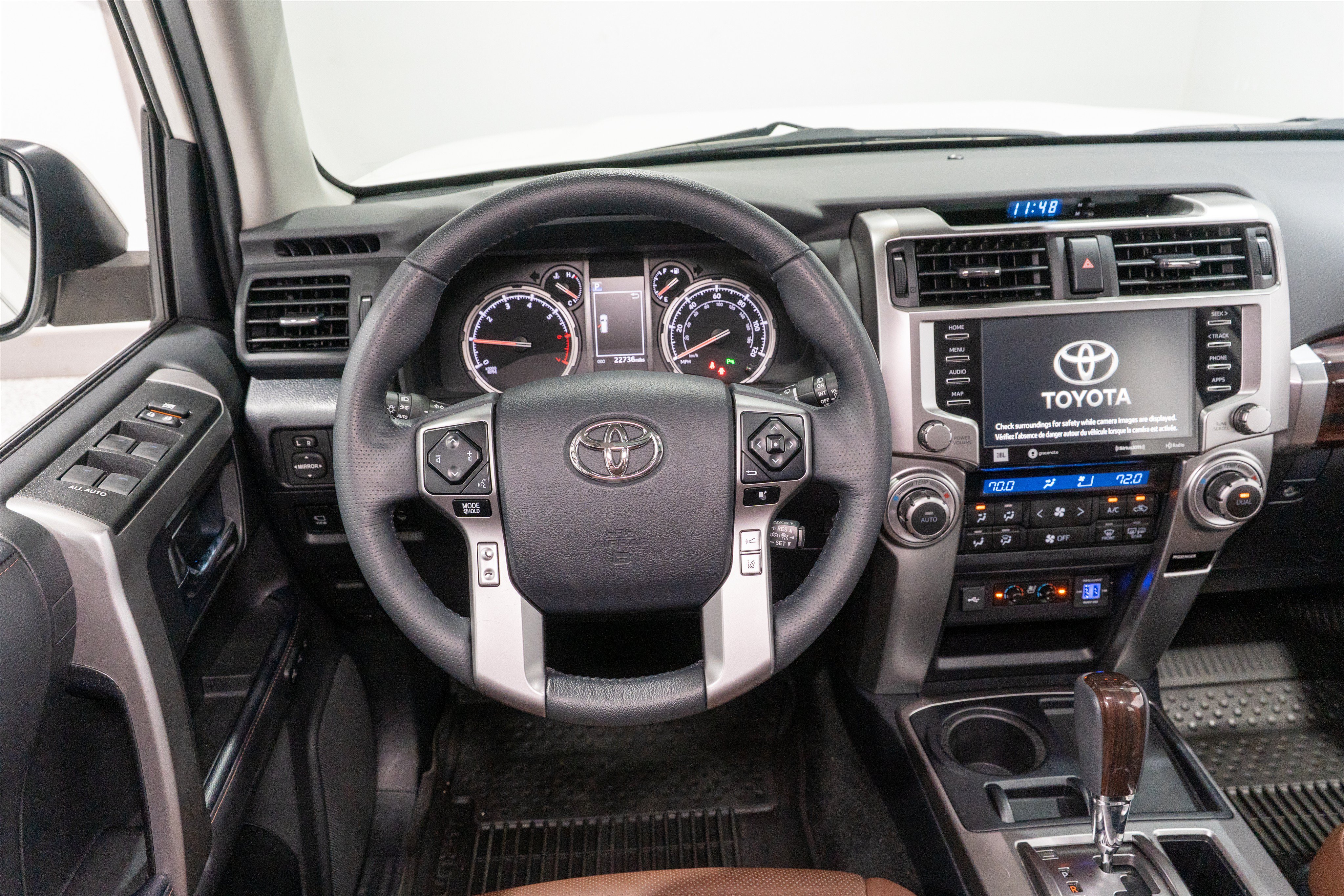 Used 2023 Toyota 4Runner Limited RWD image 11