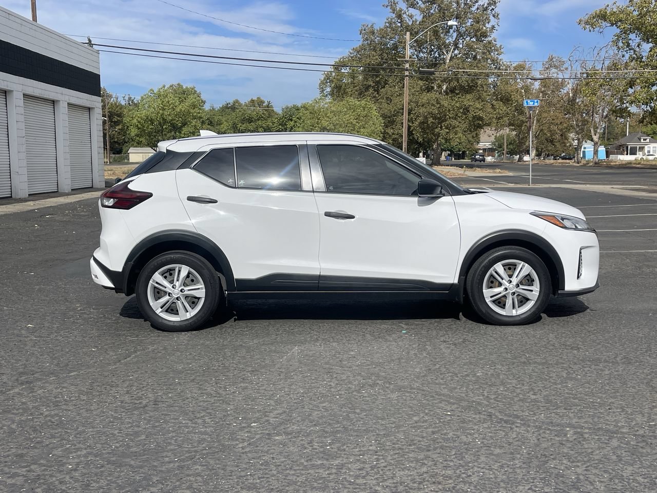 Used 2023 Nissan Kicks S FWD image 33