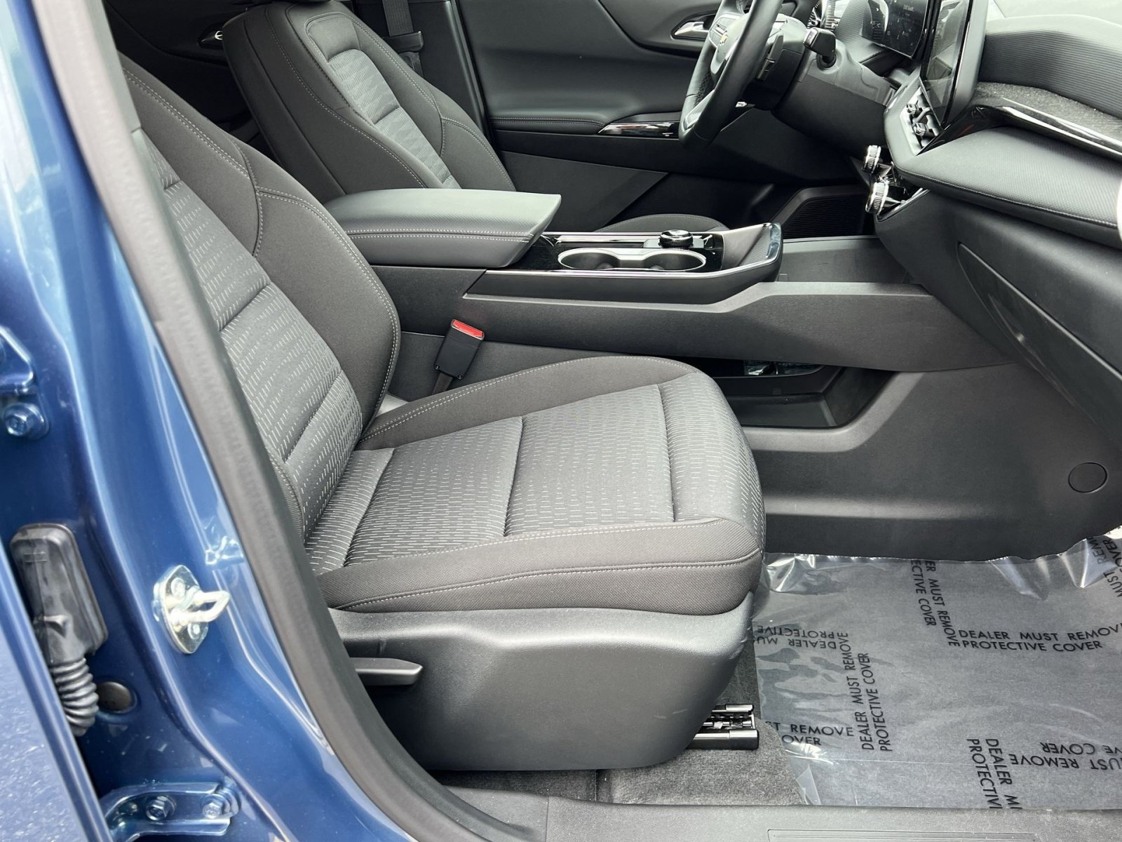 Used 2026 Chevrolet Equinox LT w/ Safety and Technology Package AWD/4WD image 30