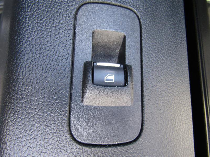 Used 2017 Ford F150 XLT w/ Equipment Group 302A Luxury image 31