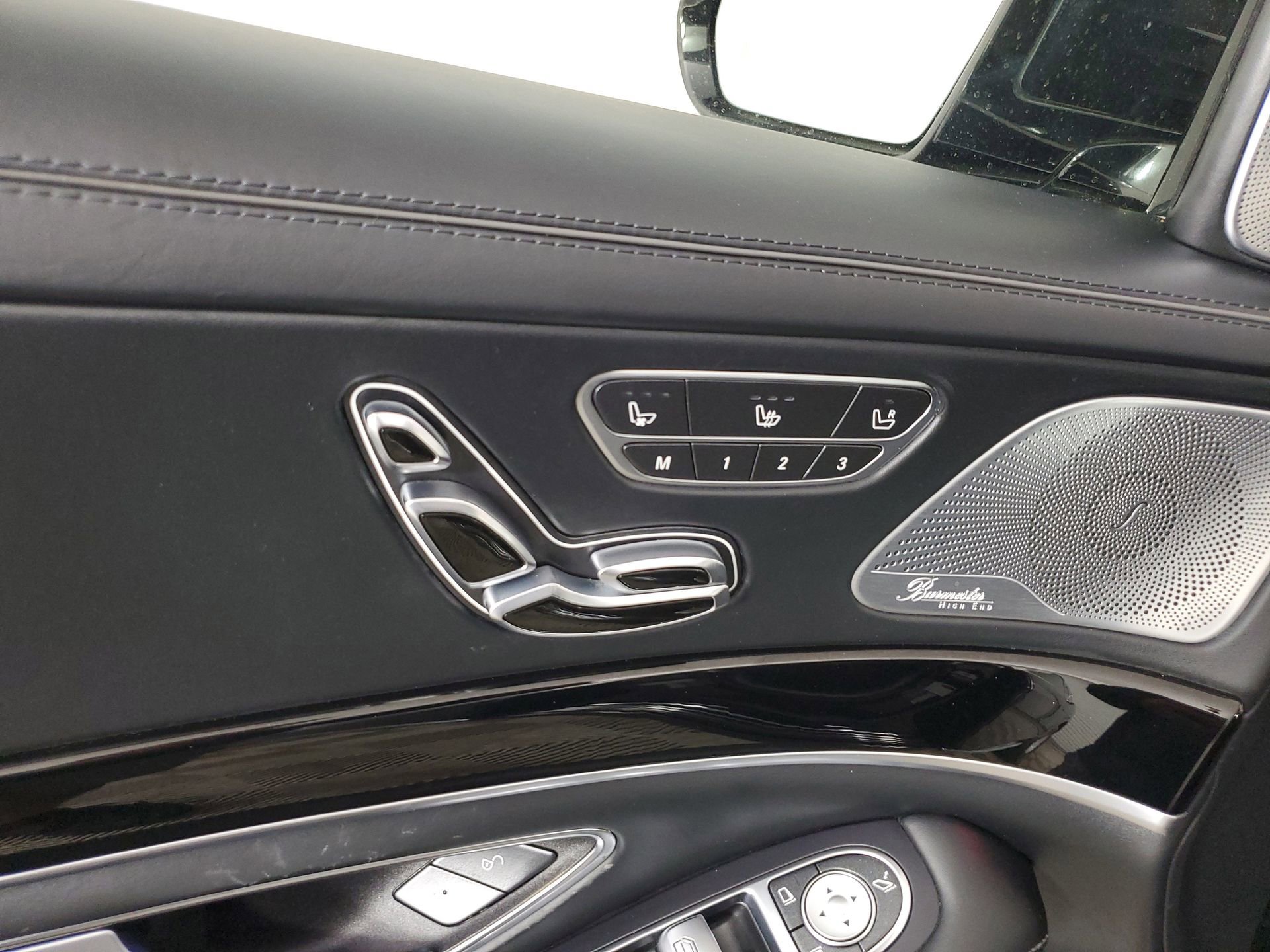 Used 2019 Mercedes-Benz Maybach S 650 image 29