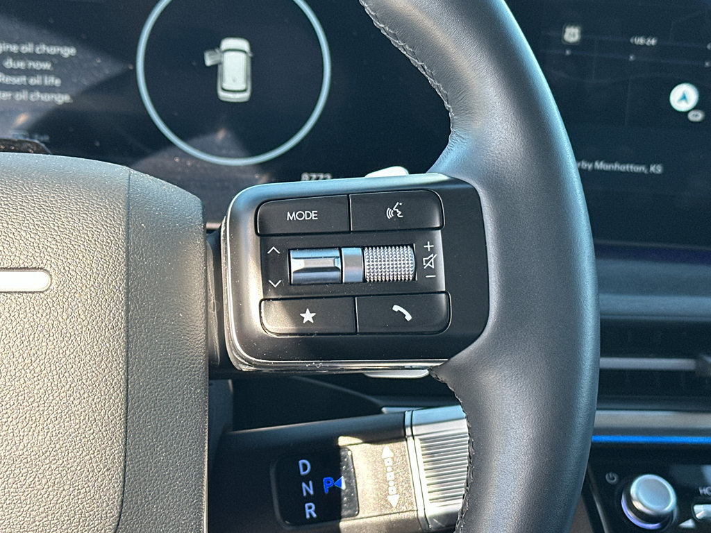 Used 2024 Hyundai Santa Fe Limited image 16