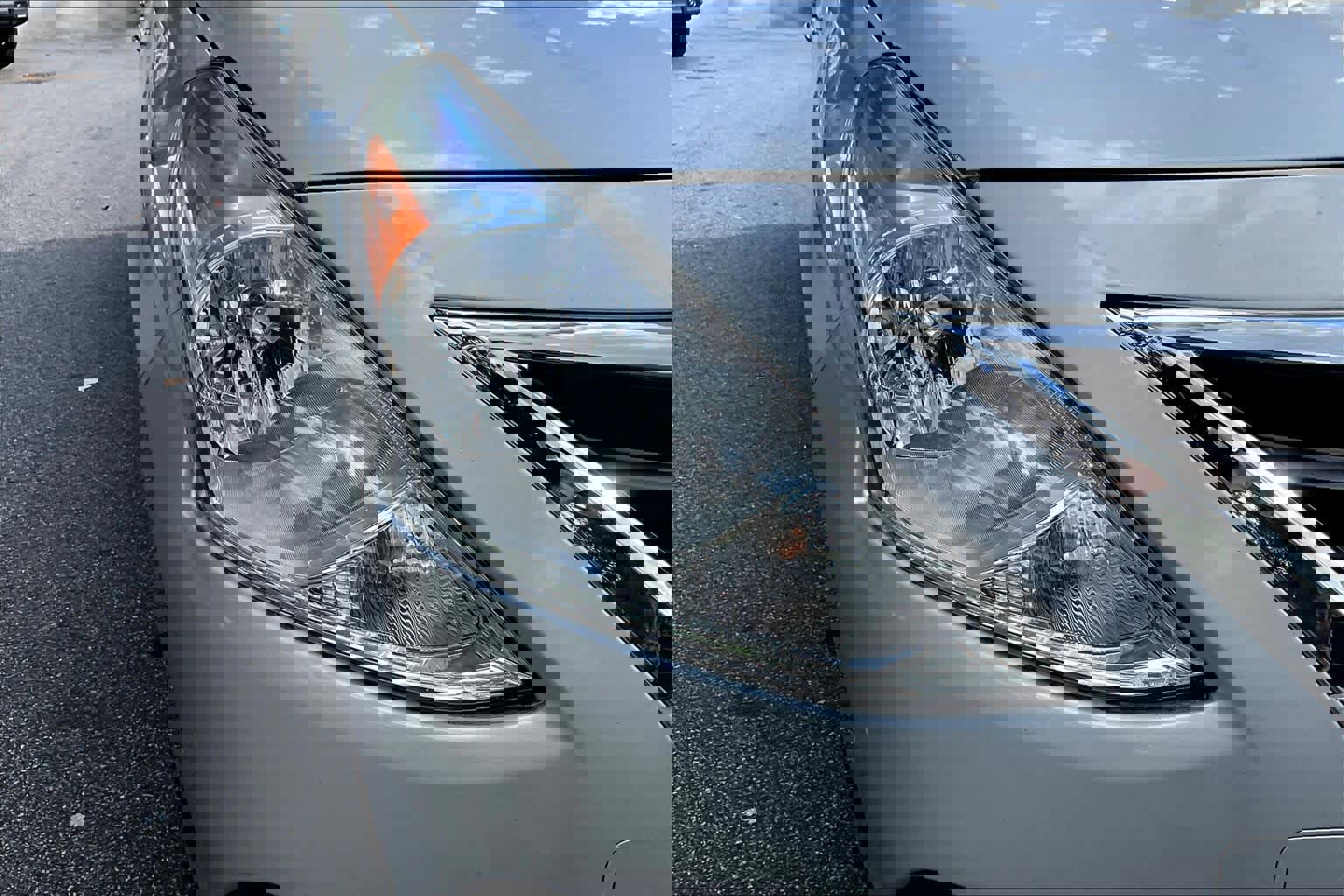 Used 2017 Nissan Versa SV image 24