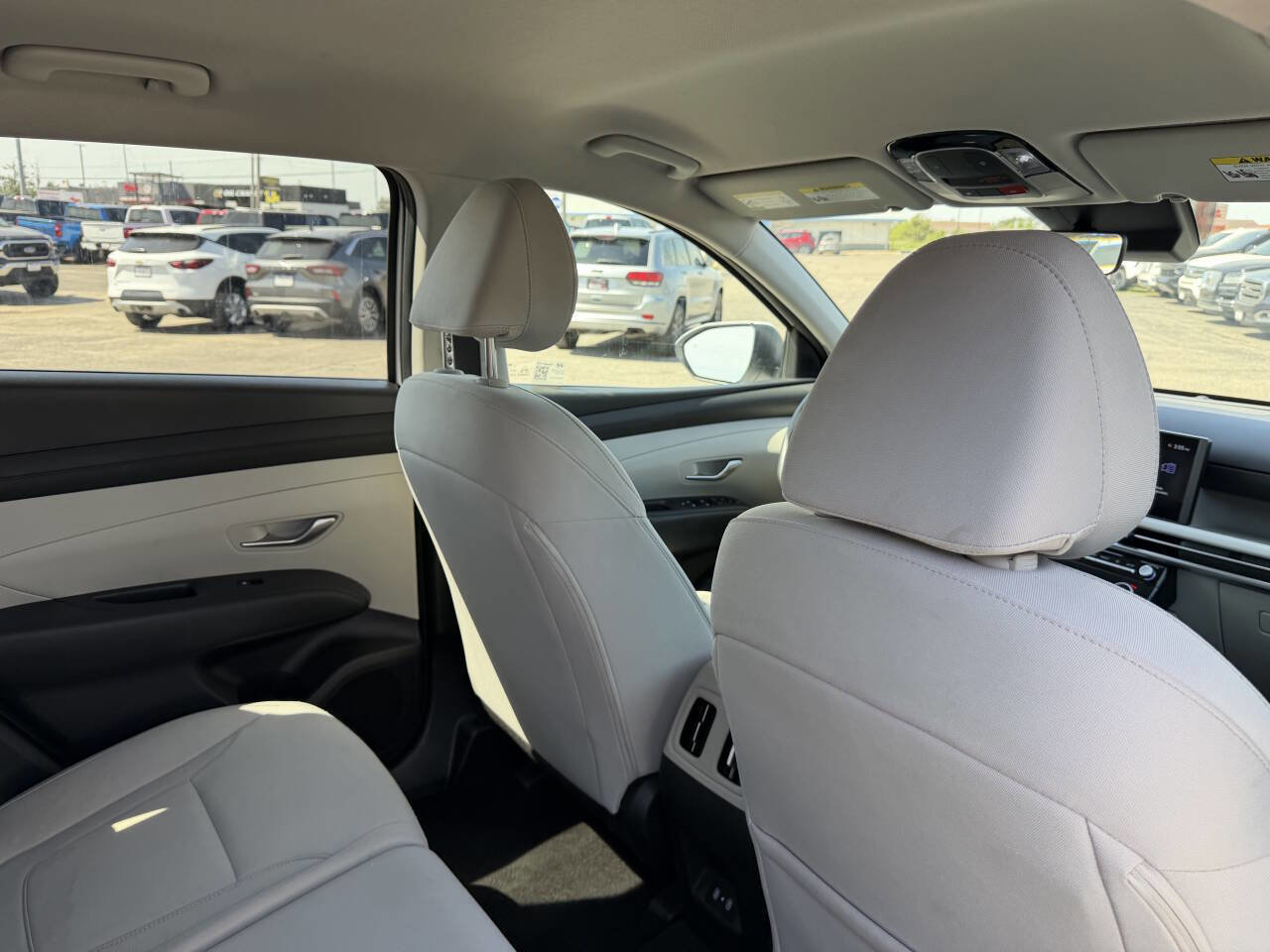 Used 2025 Hyundai Tucson SEL AWD/4WD image 47