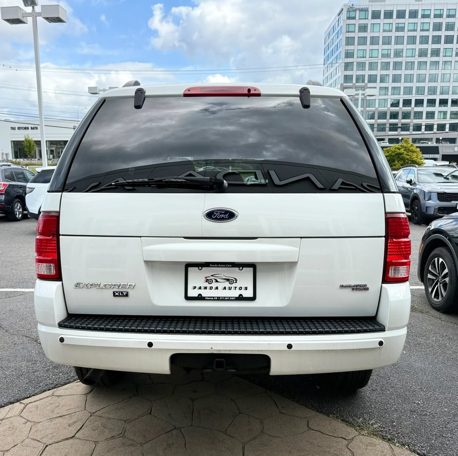 Used 2005 Ford Explorer Sport XLT AWD/4WD image 6