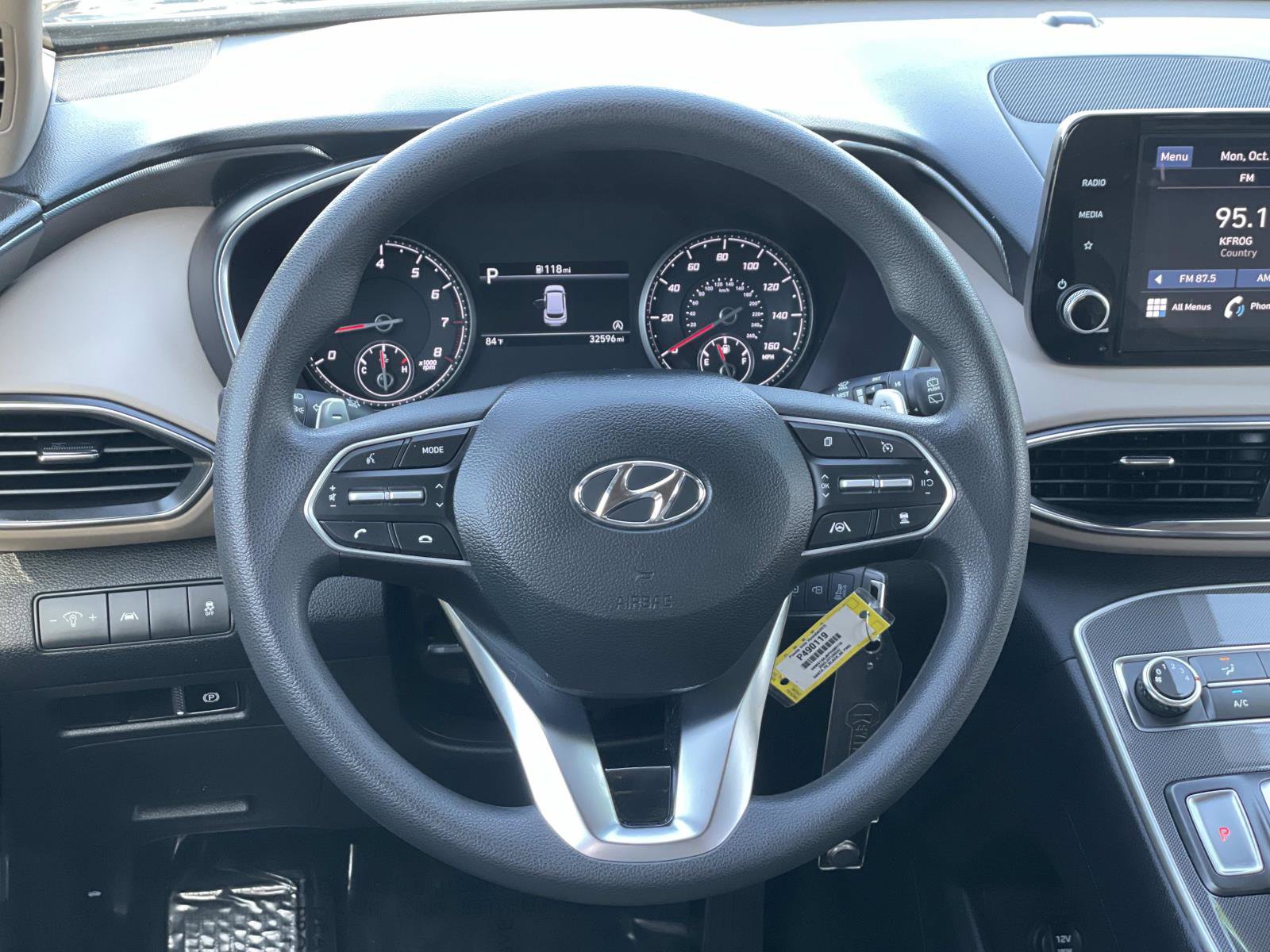 Certified 2023 Hyundai Santa Fe SE image 7