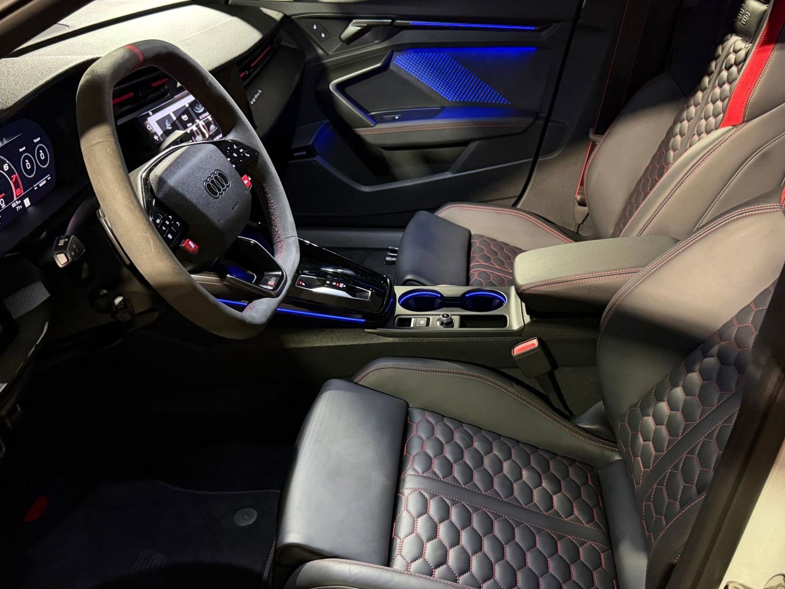 Used 2025 Audi RS 3 AWD/4WD image 23
