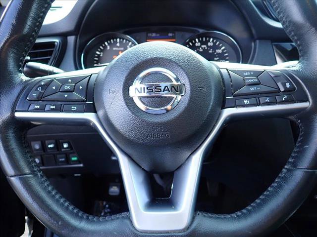 Used 2018 Nissan Rogue SL w/ Premium Package FWD image 19