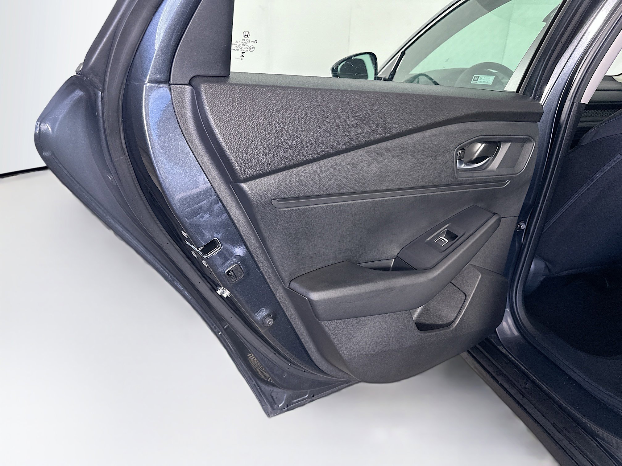 Used 2025 Honda Accord LX image 24