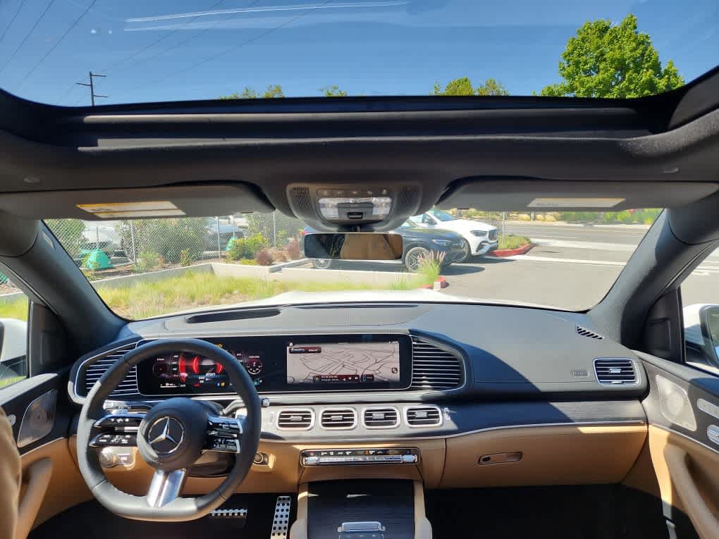 Used 2026 Mercedes-Benz GLS 580 4MATIC image 7