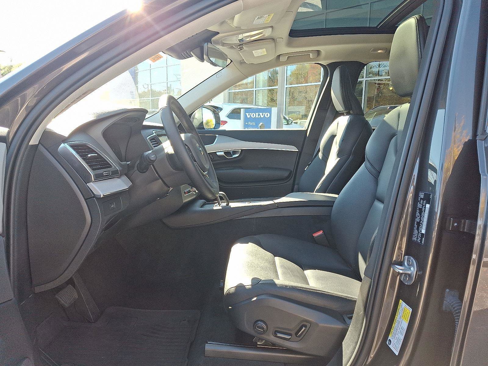 Certified 2024 Volvo XC90 B5 Core w/ Protection Package Premier image 13