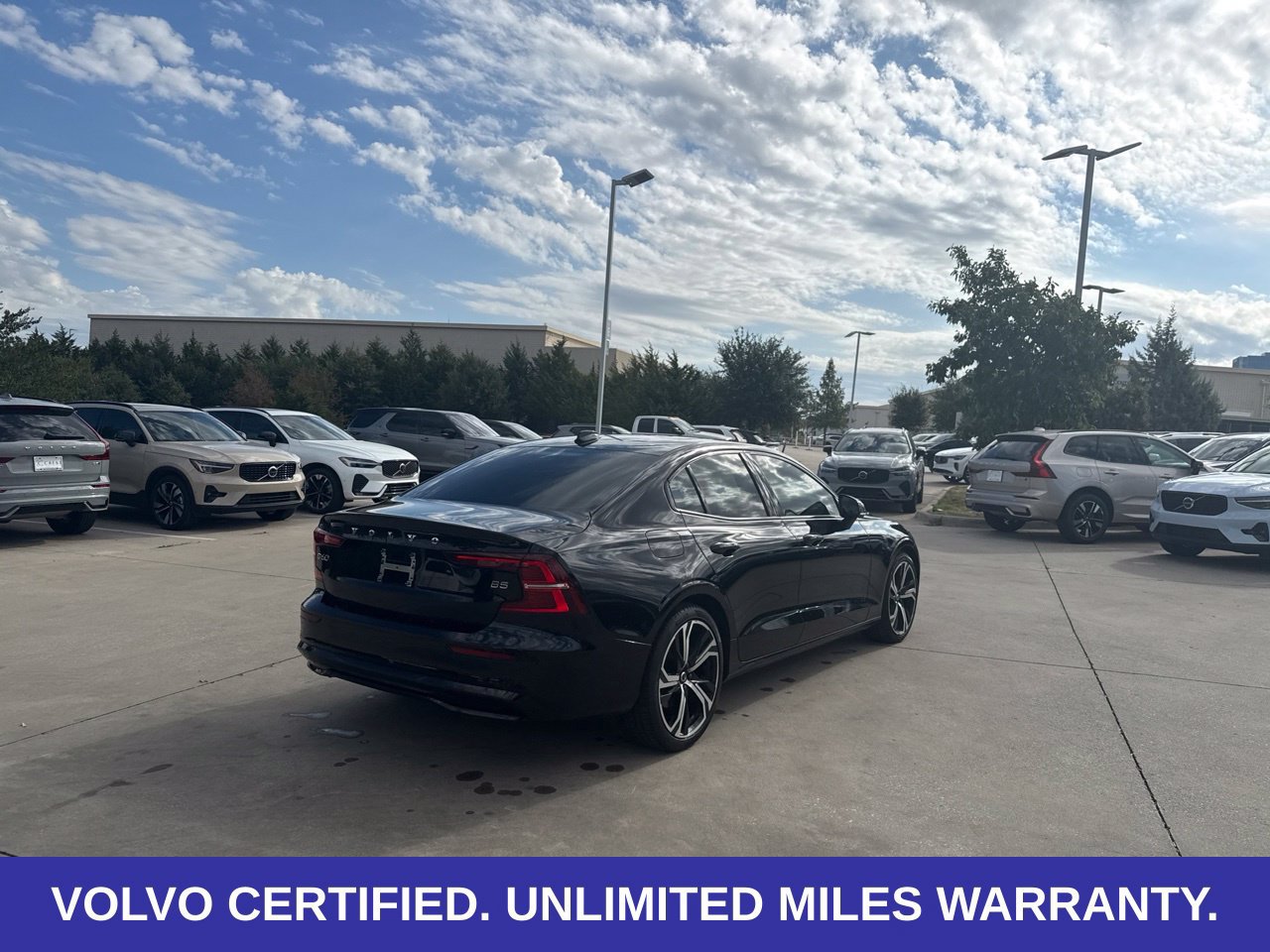 Certified 2024 Volvo S60 B5 Plus FWD image 5