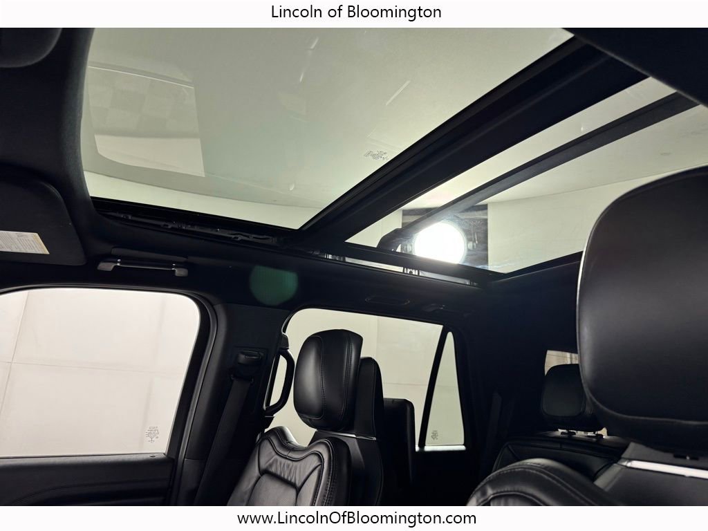 Certified 2022 Lincoln Navigator Reserve image 47