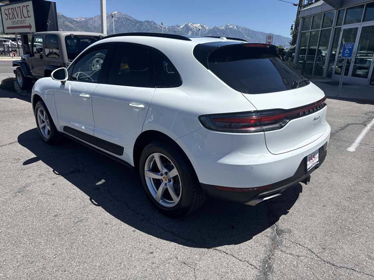 Used 2019 Porsche Macan AWD/4WD image 8