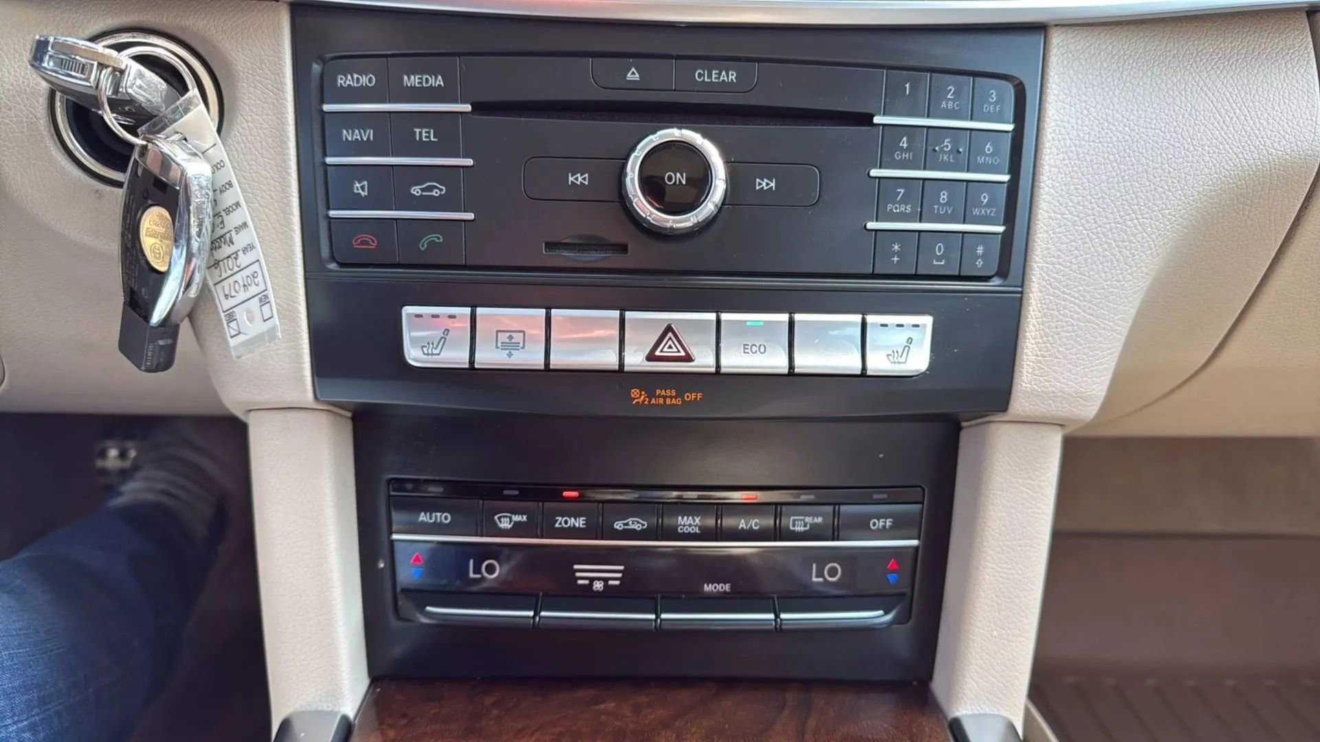 Used 2016 Mercedes-Benz E 350 4MATIC Sedan image 18