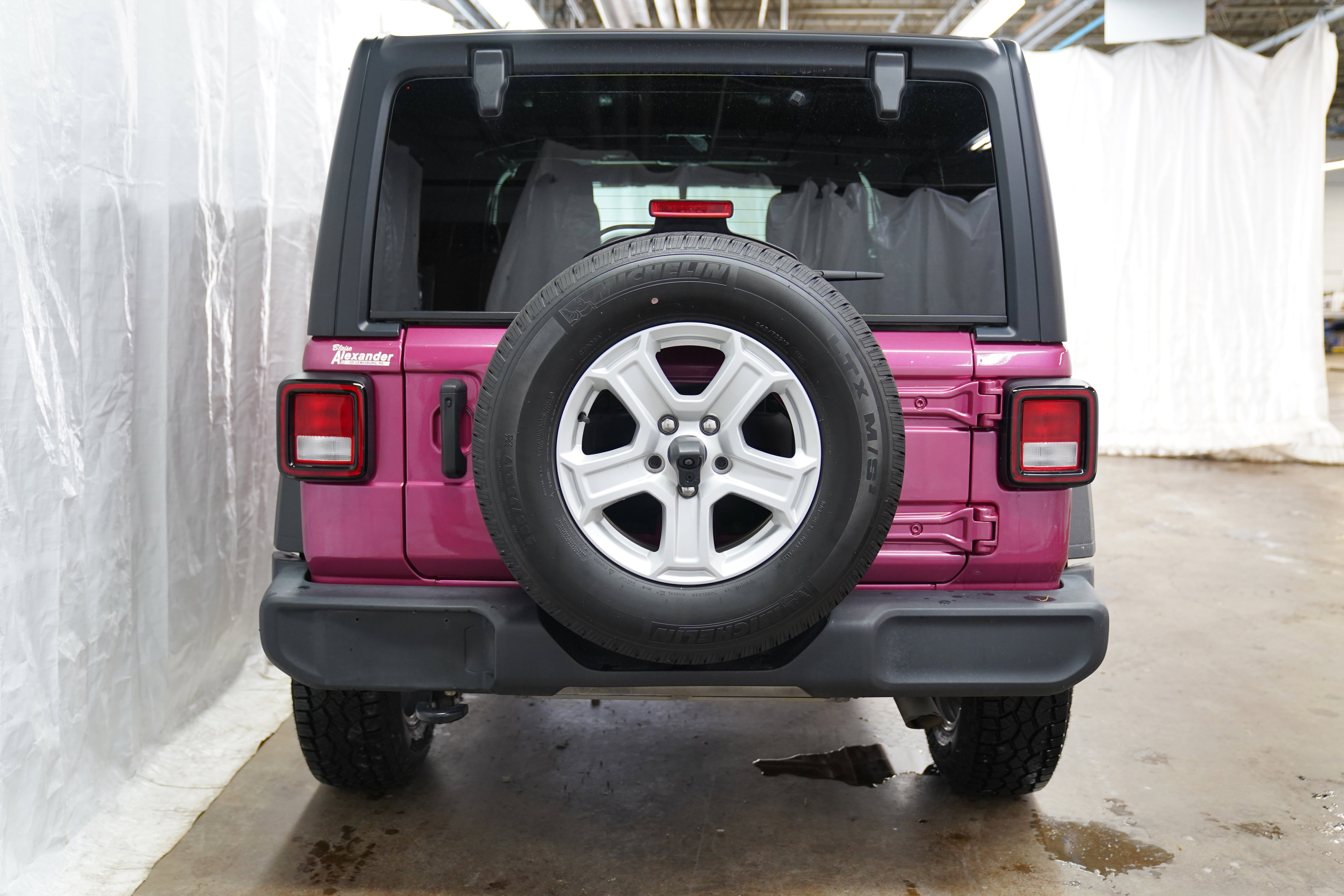 Used 2022 Jeep Wrangler Unlimited Sport AWD/4WD image 6