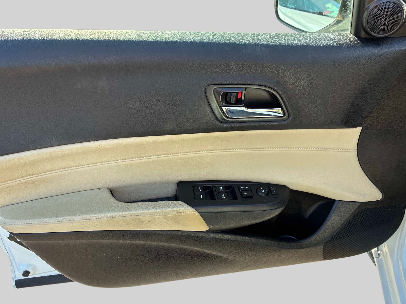 Used 2014 Acura ILX w/ Technology Package FWD image 20